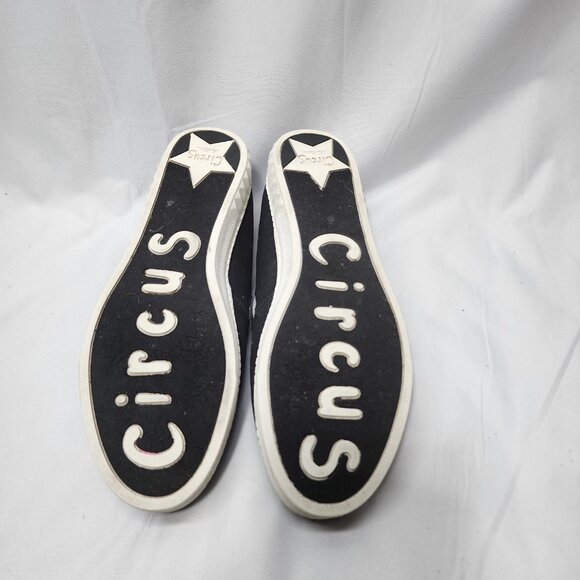 Super Cute! Circus by Sam Edelman Slip On Sneakers - Picture 6 of 8